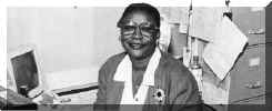 Images/schoolsecretary/secretary1994.jpg (13450 bytes)